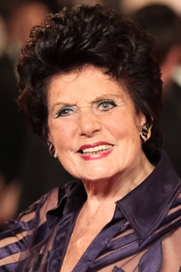 Eunice Gayson's headshot