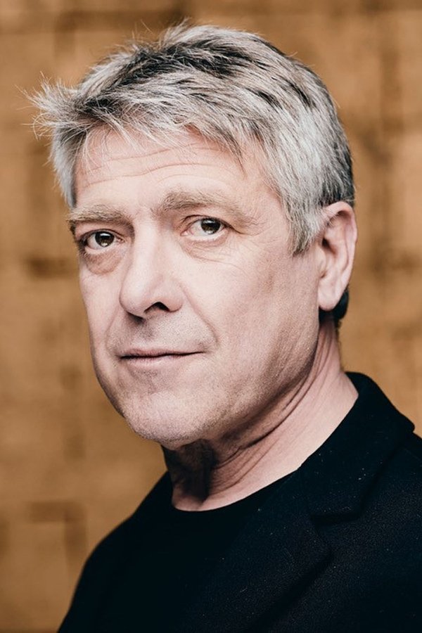 Pere Arquillué's headshot