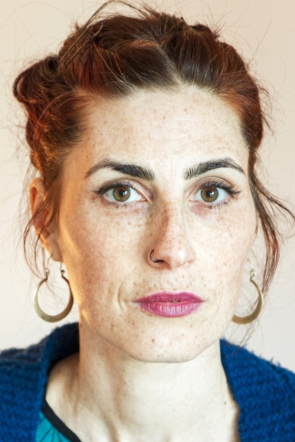 Miriam Garlo's headshot