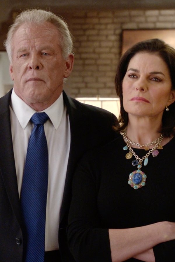 Graves – S01E08 – Episodio 8