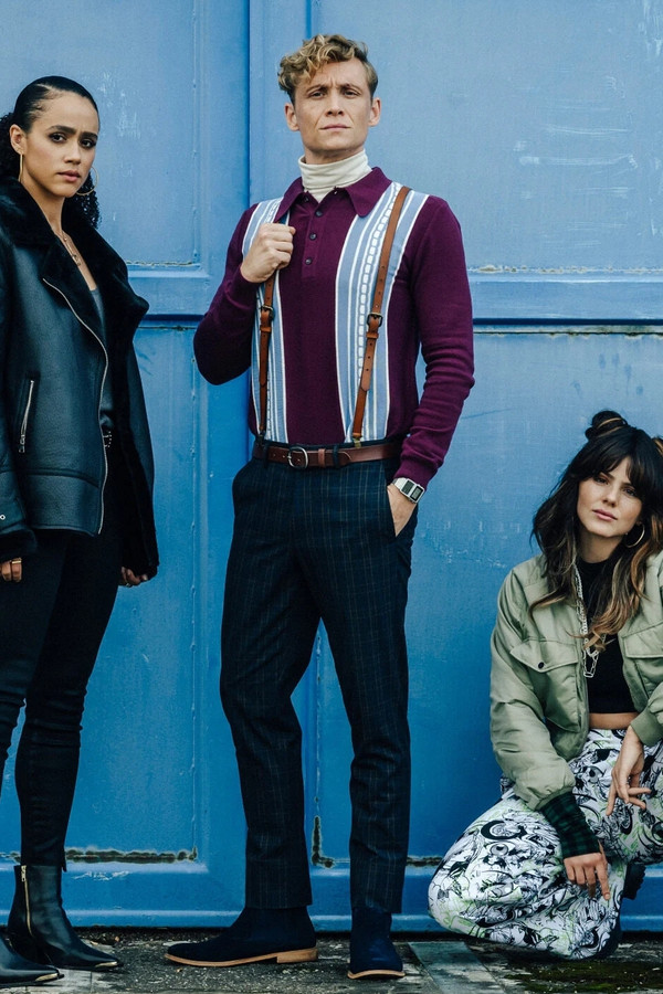 جيش اللصوص (2021) backdrop image