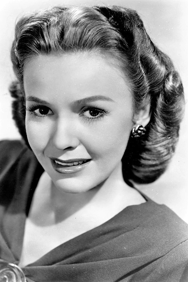 Mary Anderson's headshot