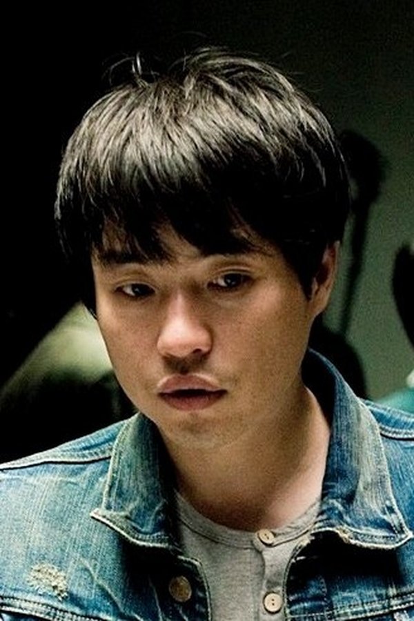 Ryoo Seung-wan's headshot