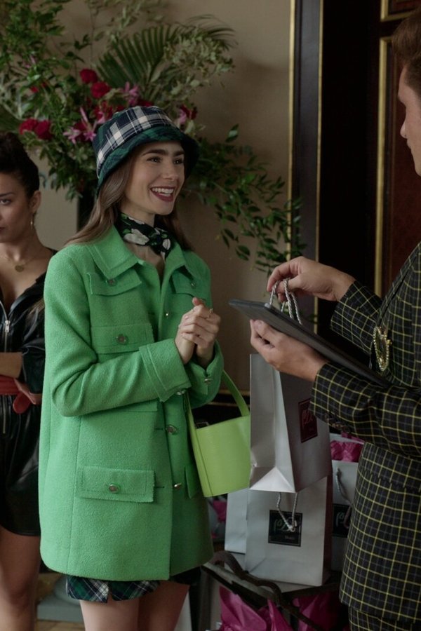 Emily in Paris – S01E05 – Episodio 5
