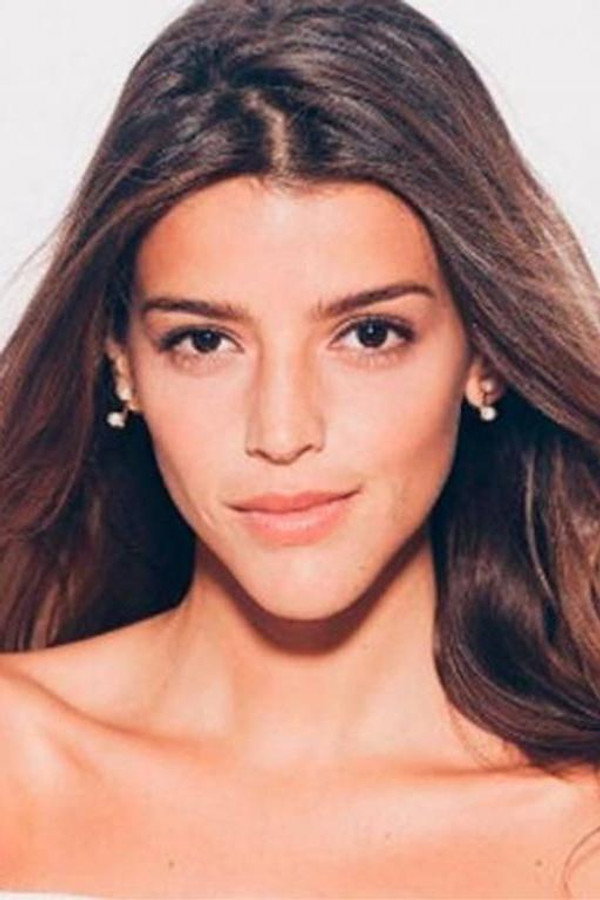 Calu Rivero's headshot