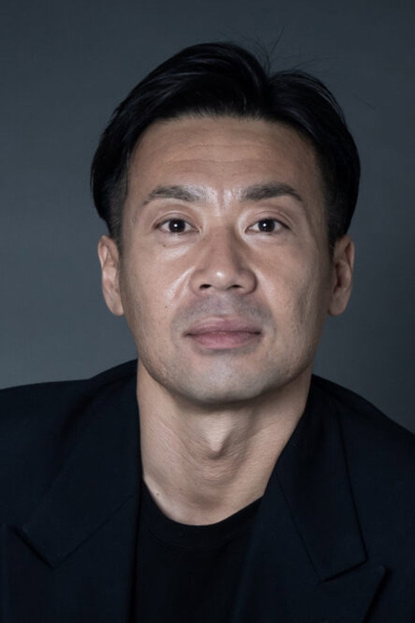 Ryuji Kosaka's headshot