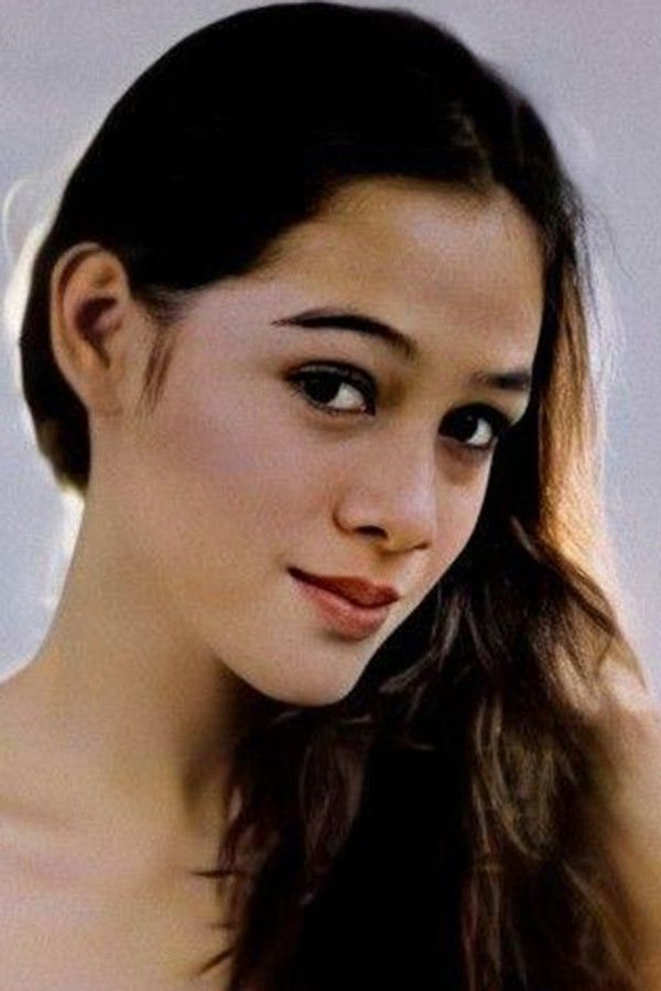 Nena Rosier's headshot