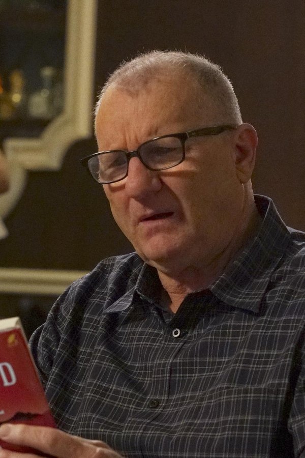 Modern Family – S08E21 – Scappare