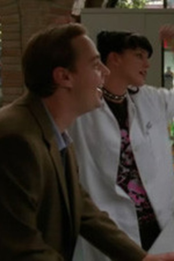 NCIS – Unità anticrimine – S06E06 – Rompicapo