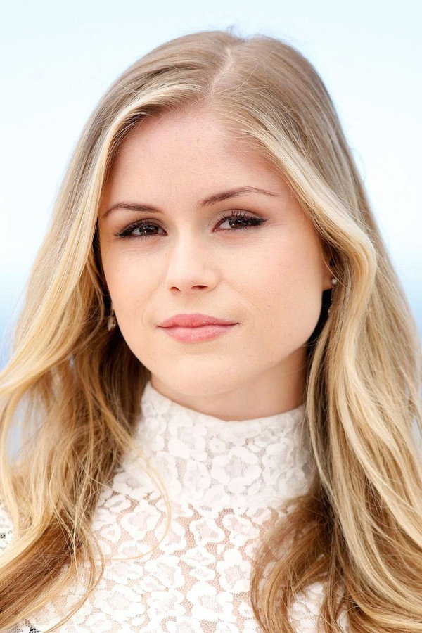 Erin Moriarty's headshot