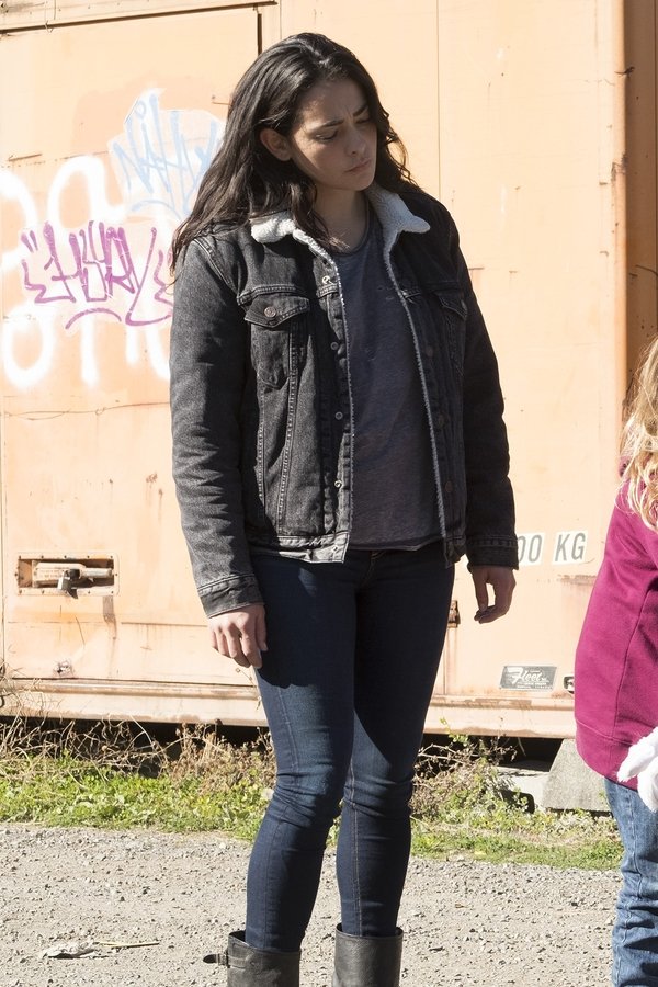 The Crossing – S01E07 – Episodio 7