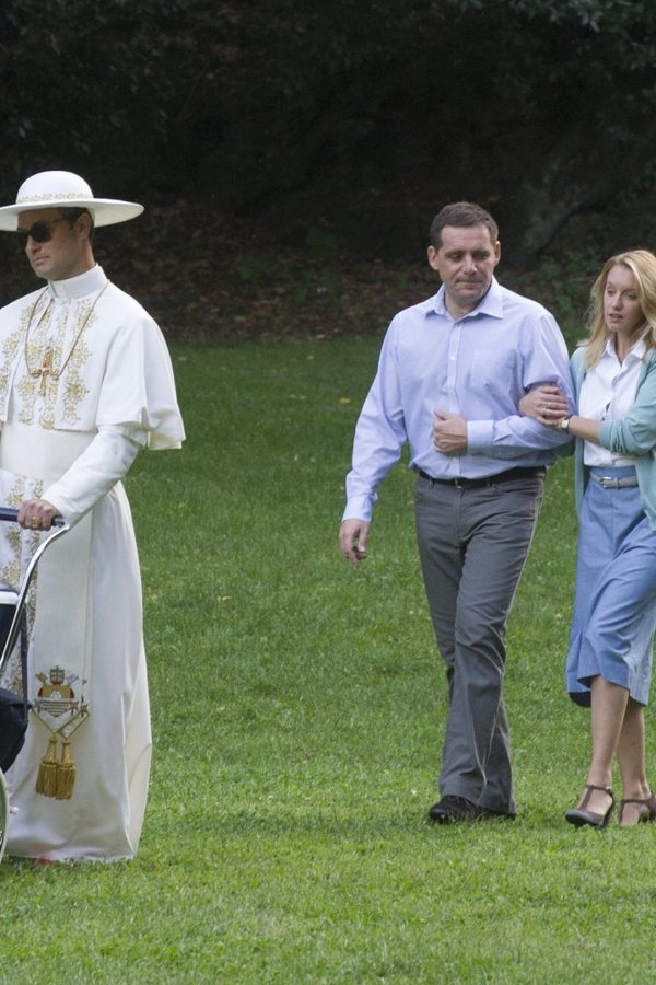 The Young Pope – S01E07 – Episodio 7