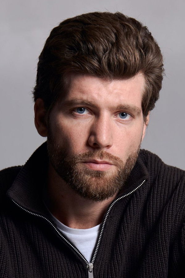 Igor Chernyavy's headshot