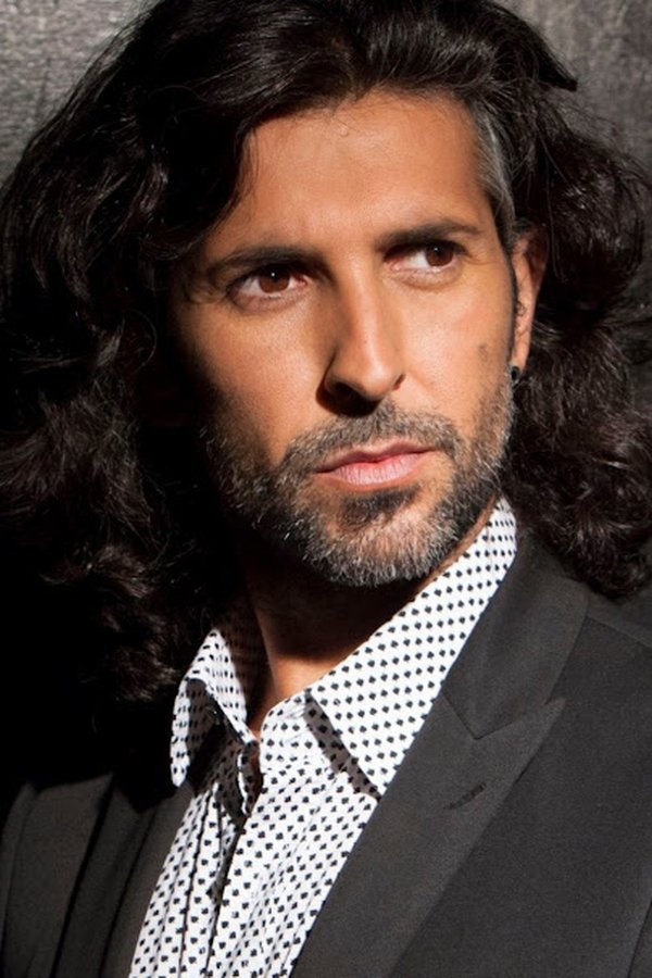 Arcángel's headshot