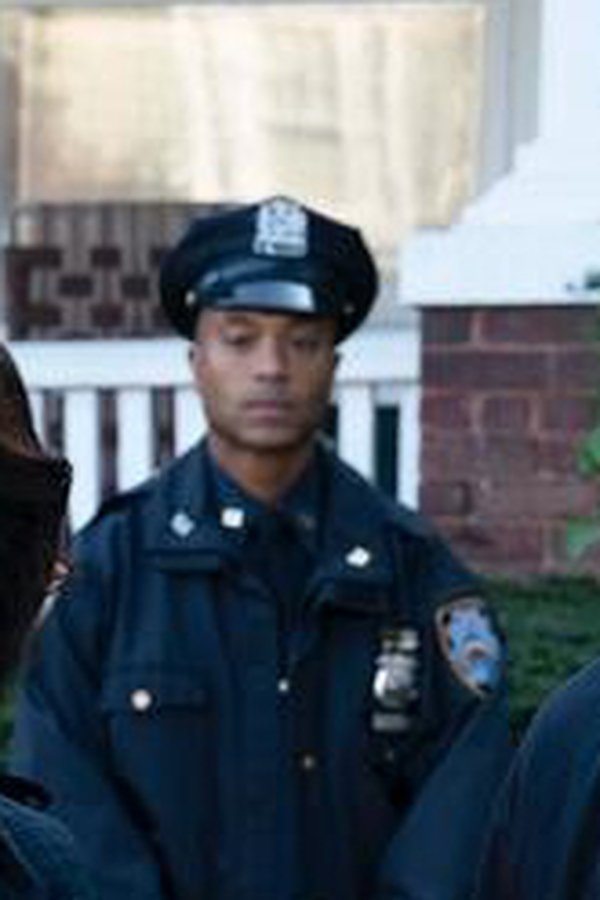 Blue Bloods – S10E06 – Problemi per Anthony