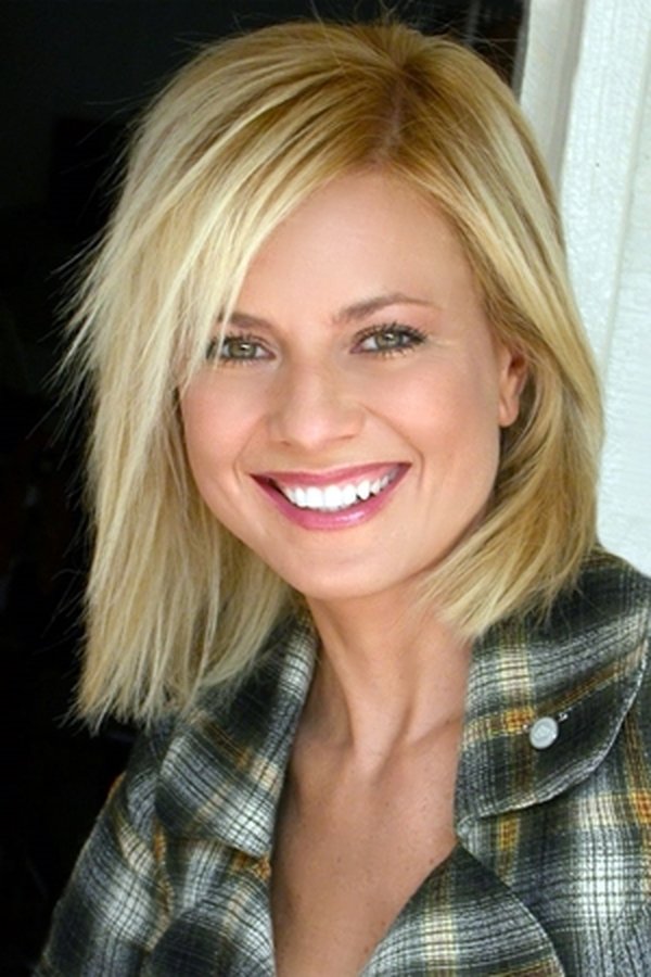 Antonella Elia's headshot