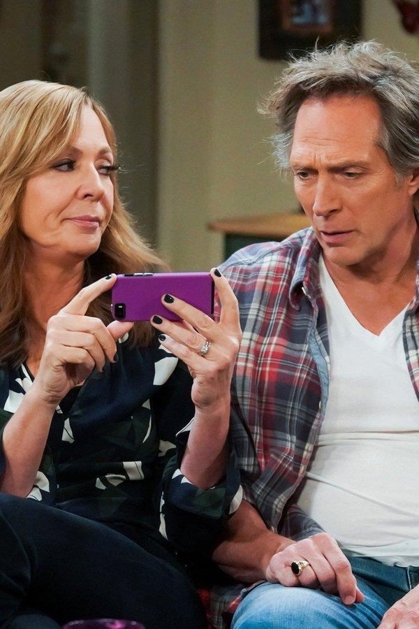 Mom – S07E13 – Maledizione Sandra e gli antenati vichinghi