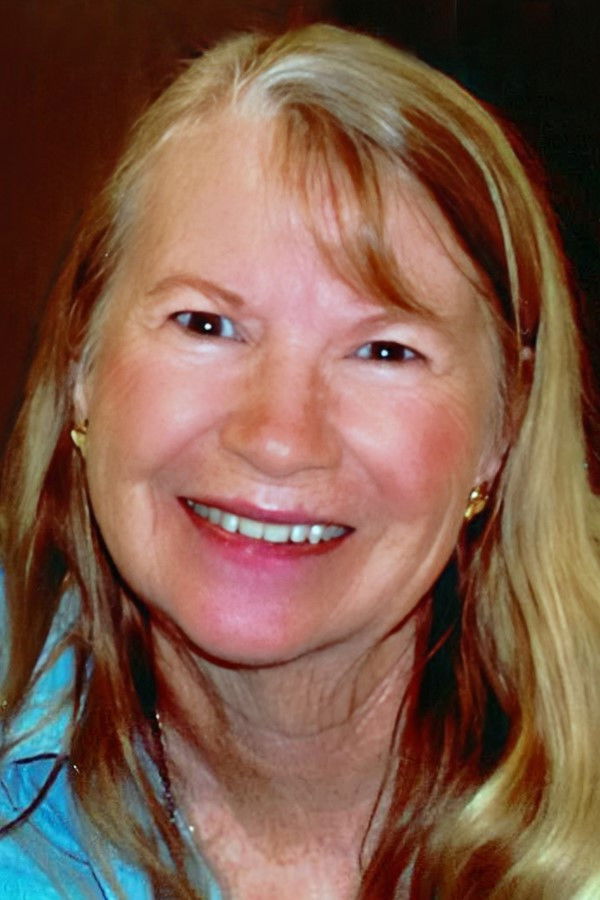 Nancy Lee Noble's headshot