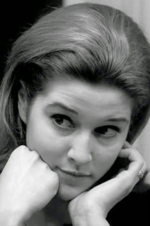 Catherine-Isabelle Duport's headshot