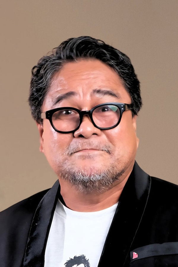 Soliman Cruz's headshot