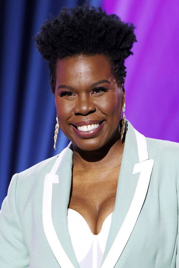 Leslie Jones's headshot