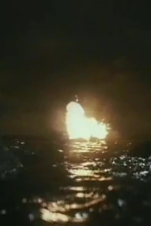 Megaloman – S01E09 – Un UFO è caduto in mare