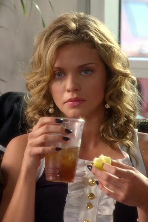 90210 – S01E02 – The Jet Set