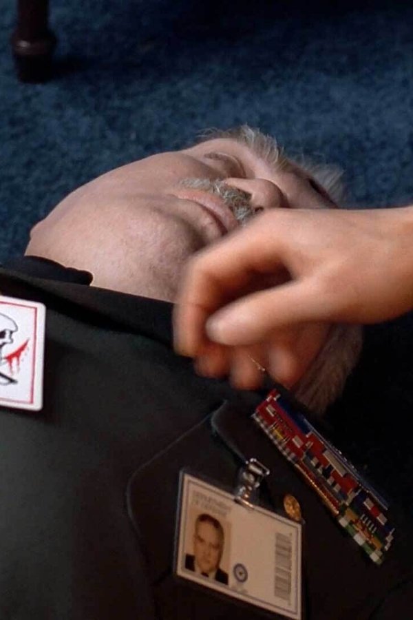 X-Files – S04E16 – Ufficialmente morti