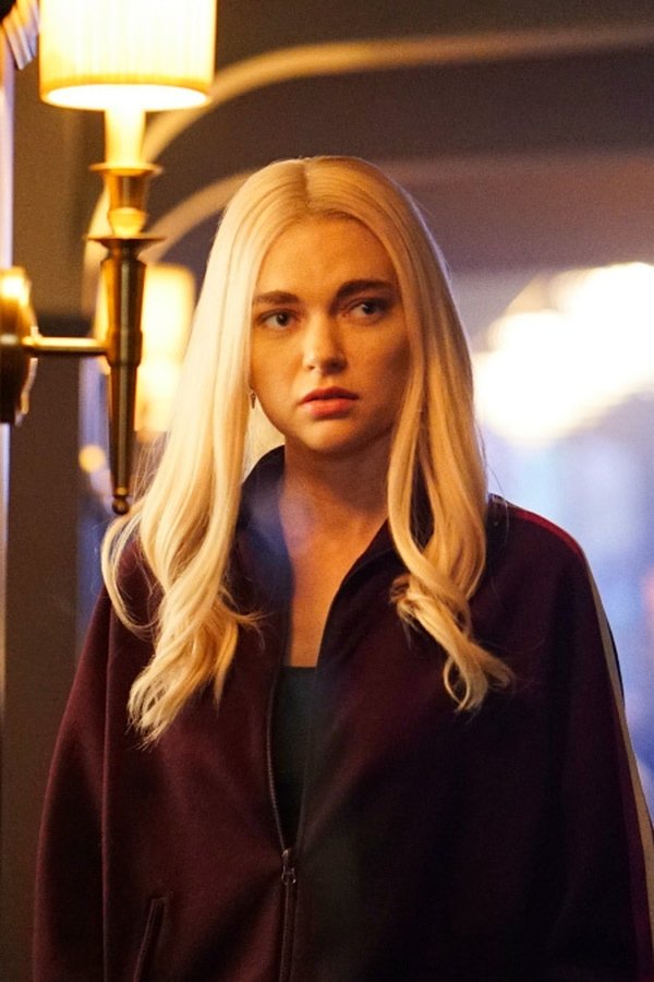 Legacies – S03E04 – Tieni duro