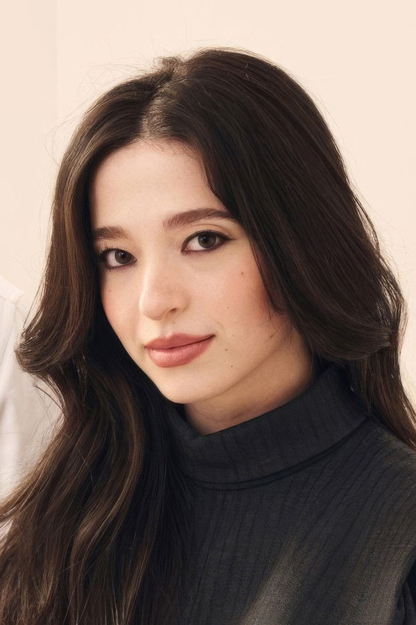 Mikey Madison's headshot