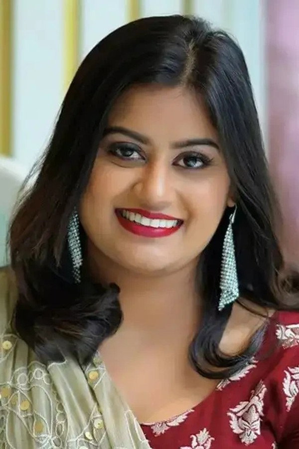 Ansiba Hassan's headshot