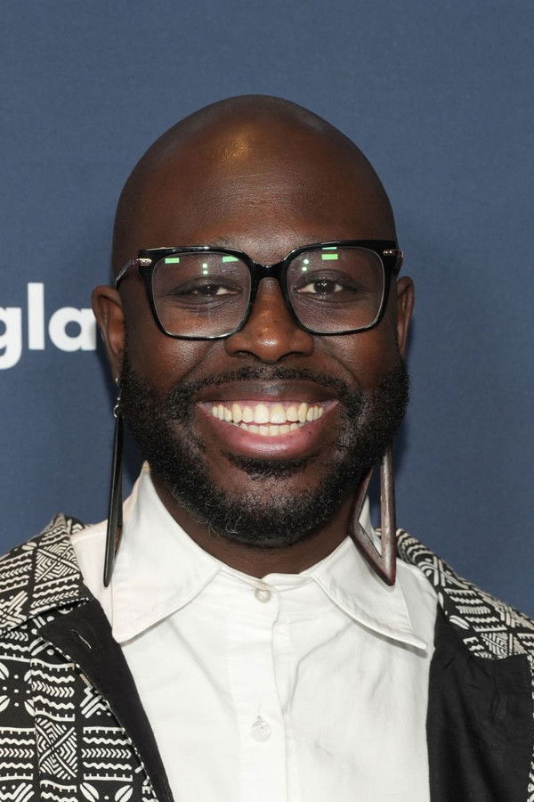 Bob the Drag Queen's headshot