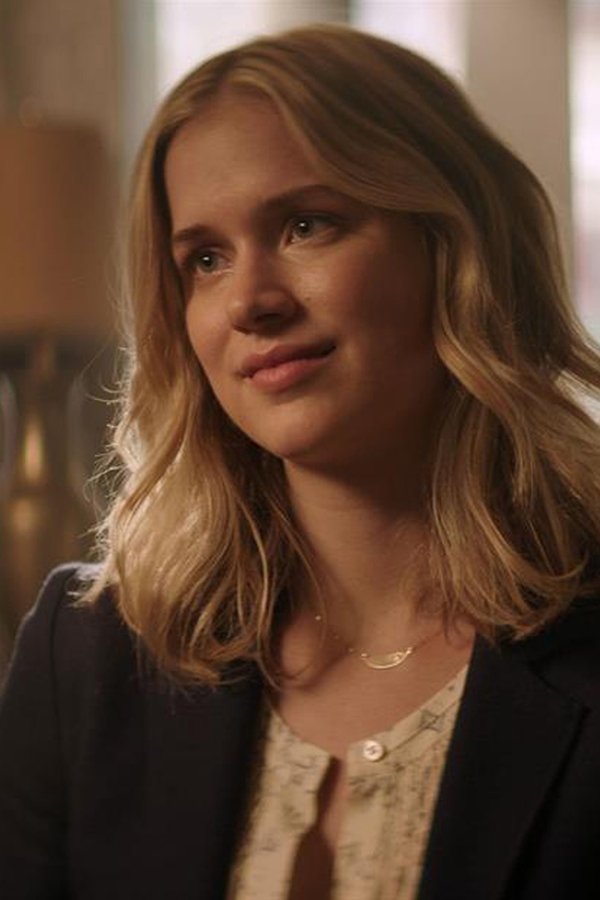 YOU – S01E05 – Episodio 5