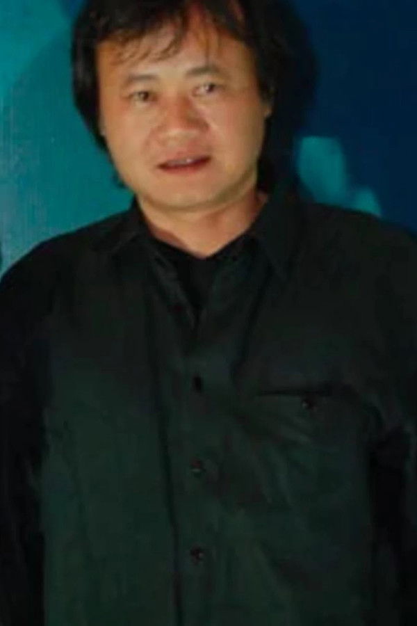 Nguyen Ha Phong's headshot