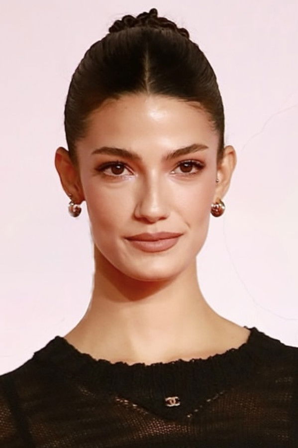 Tara Emad's headshot