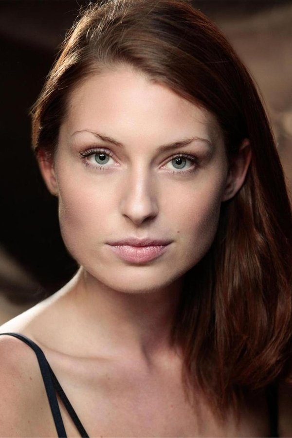 Alice May Ferngrove's headshot