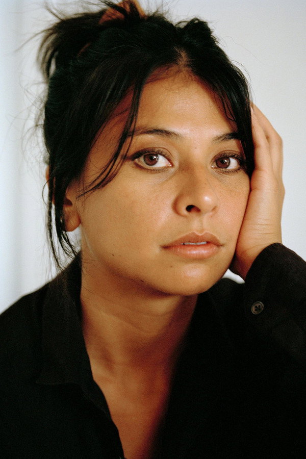 Isabelle Deluce's headshot