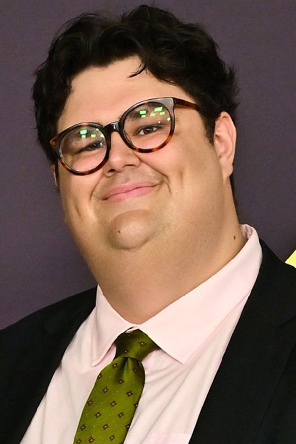 Caleb Hearon's headshot
