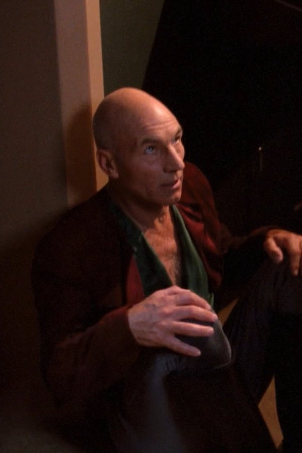 Star Trek: The Next Generation – S06E18 – Complotto a bordo