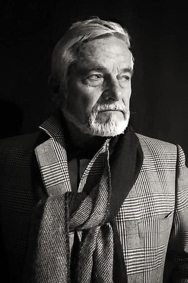 Viktor Zhusti's headshot