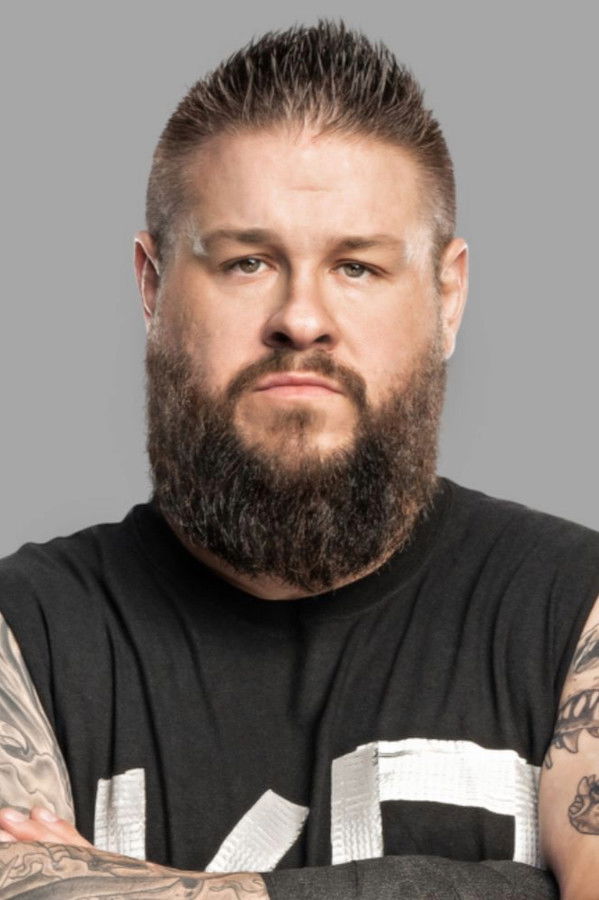 Kevin Steen's headshot
