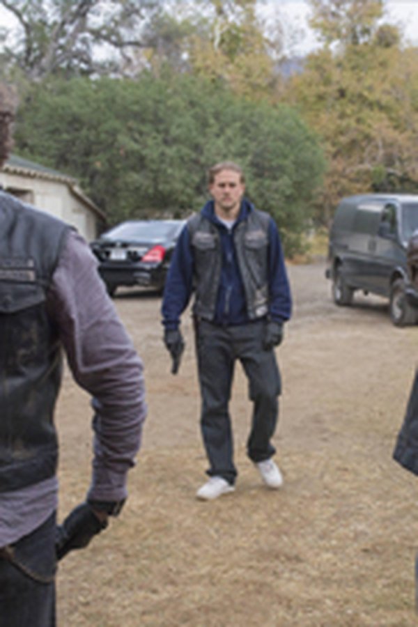 Sons of Anarchy – S06E12 – Doppio gioco
