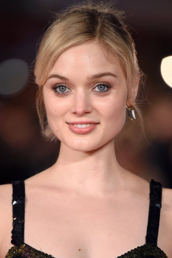 Bella Heathcote's headshot