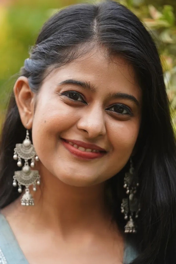 Sravana TN's headshot