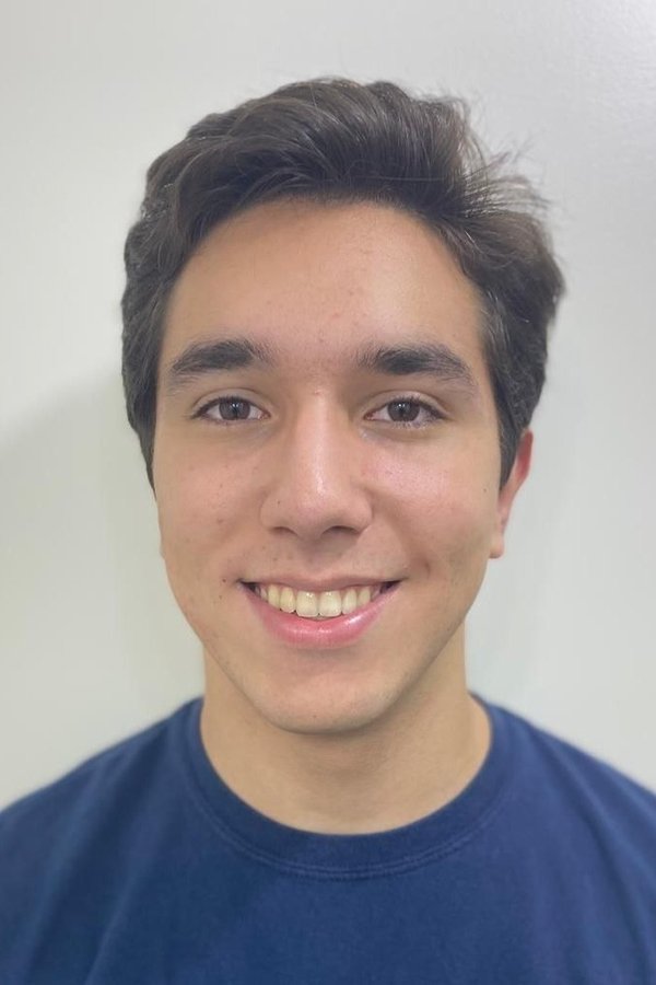 Andrés Moreno's headshot