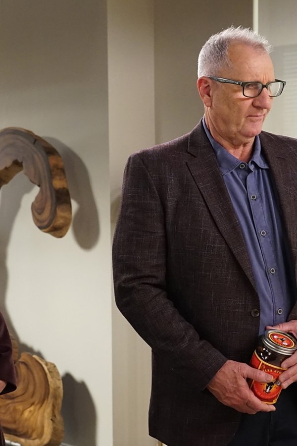 Modern Family – S09E19 – Poliziotti per un giorno