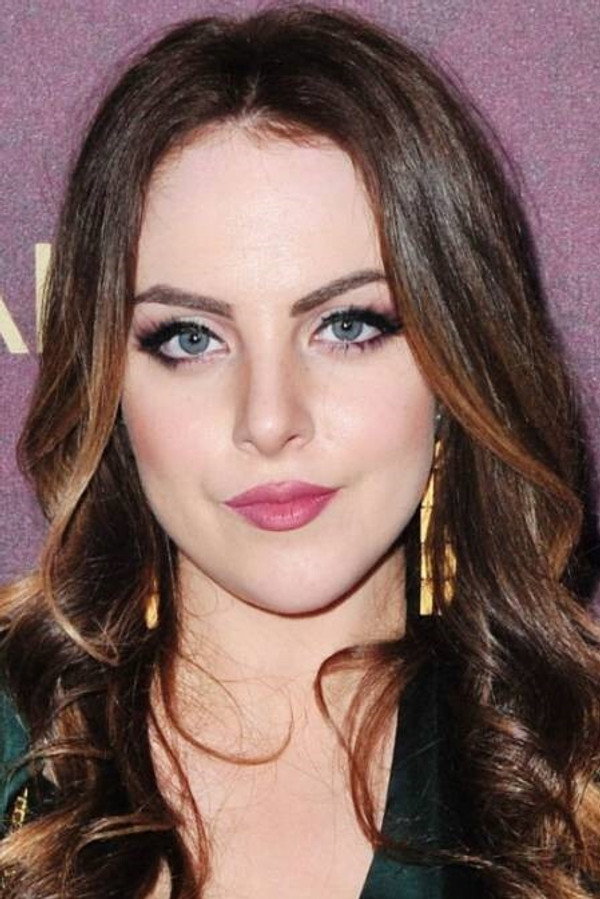 Elizabeth Gillies's headshot