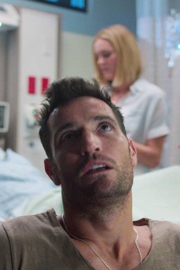 Huge in France – S01E06 – Episodio 6