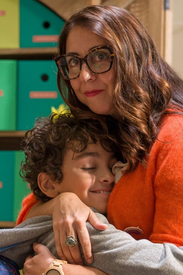 Ayla e i Mirror – S01E11 – Un Addio, un Ballo e un Bacio