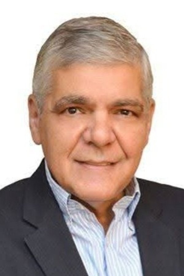 Κώστας Κωνσταντίνου